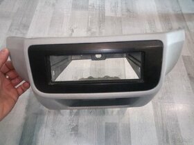 Skoda fabia 2, Roomster stredova konzole radio.