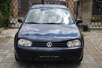 VW GOLF 4 1.4 55kW - klimatizace - naj. 148 000km