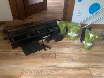 airsoft zbraň