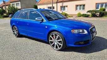 Audi s4 avant b7 v8