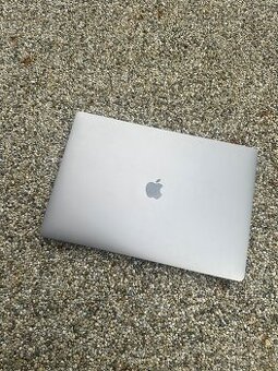 MacBook Pro 16” 2019 A2141