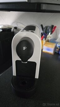 Kávovar kapslový - Cafissimo pure+, white  + 2bal kapslí