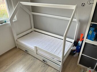 Postýlka domeček s úložným prostorem