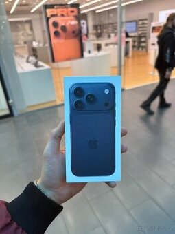 Apple iPhone 17 pro, 256Gb, Deep Blue