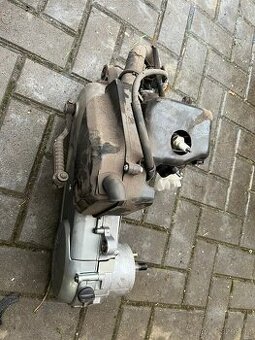 Nový motor KINROAD 50 2T do skůtru kód 1E40QMB