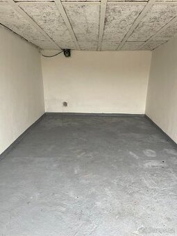 Pronájem garáže Frýdek