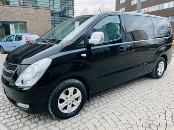 Hyundai H 1 2.5 CRDi  MANUÁL 8MÍST NAVI SENZORY BEZ KOROZE