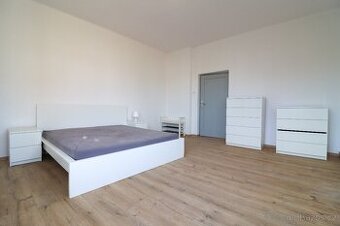 Pronájem samostatných pokojů - 1