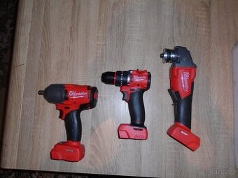 Milwaukee aku utahovák ,úhlovka
