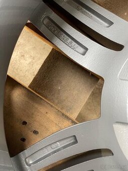 Alu kola BMW ,,18‘‘