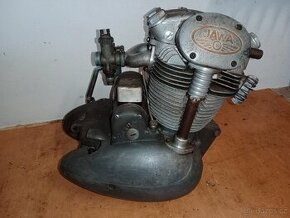 Motor Jawa 500 OHC