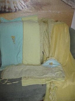 Nebesa,mantinel,povlečení prostěradlo s volánem