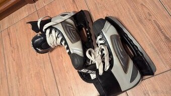 Prodám lední brusle vel.45