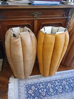 Retro kožený boxovací pytel