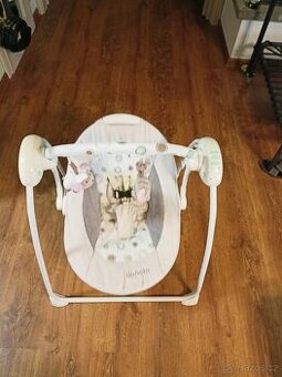 Houpací lehátko Lionel se zvukem