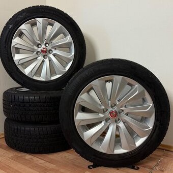 JAGUAR E-PACE 5x108 R19 ET40+ZIMNÍ 235/55R19 7,5mm