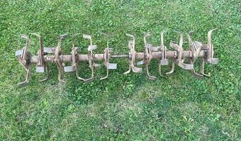 Vari Tera AKY 358 - 12 nožů - ZASLÁNÍ ZDARMA