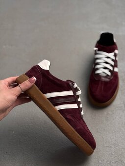 👉 Dámské boty – stylové tenisky, vel. 39, nové