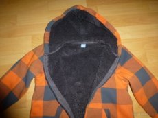 Mikina-bunda s kožíškem vel.122