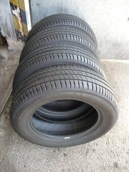 Letní pneu. MICHELIN PRIMACY 3 - 215/65/17