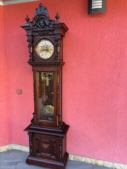 Podlahové hodiny okolo roku 1880 - originál hezký model.