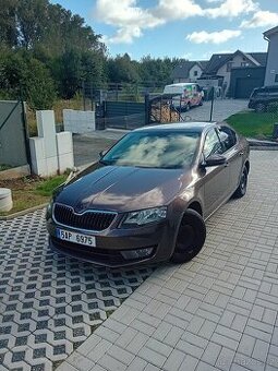 Škoda Oktavia lll1.6 TDI 81kw 2016r najeto 245000 Ambition