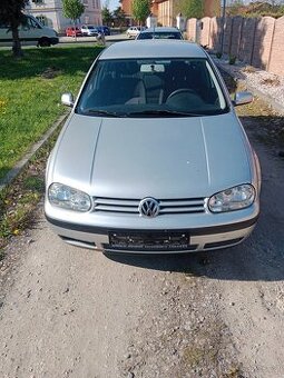 Golf 4 1.6 nová STK - 1