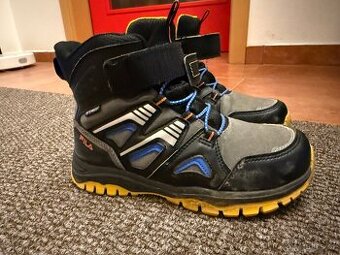 Boty FILA vel. 35