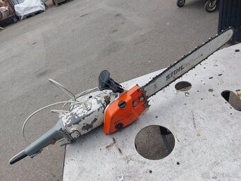 Stará elektrická pila STIHL E15