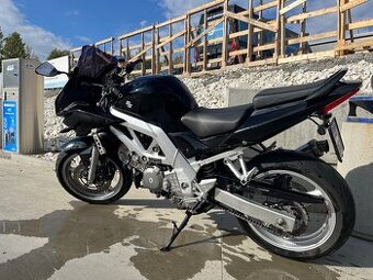 SUZUKI SV650S