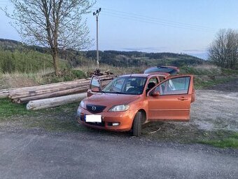 Prodám Mazda 2 na náhradní díly, stk do 4/26