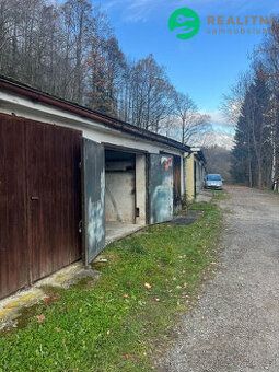 Garáž 19m2 Český Krumlov Plešivec