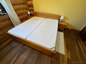 Manželská postel