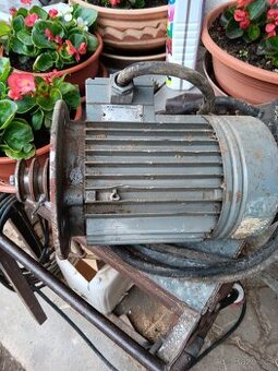 Motor 1,1 kw