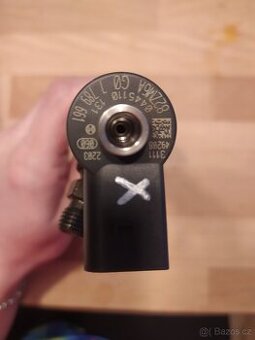 Prodám originální VSTŘIKOVAČE Bosch z BMW X5