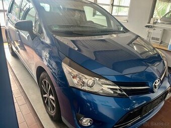 Toyota Verso 1.8i SkyView Edition benzín 108kw