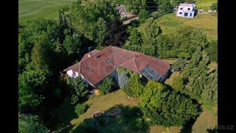 Prodej rodinného domu 7+1, 457 m2, Úhonice, Praha-západ.
