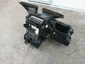 Kompletní radiátor dmychadlo topení klimatizace na Mini r56