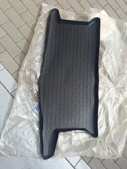 Toyota Yaris vana do kufru