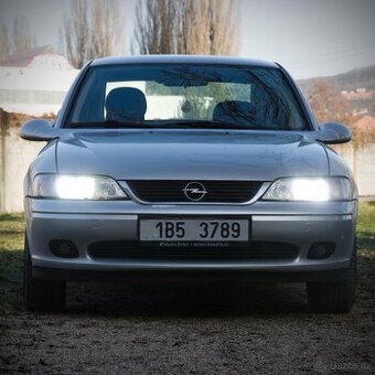Opel Vectra B 1.8 92kW