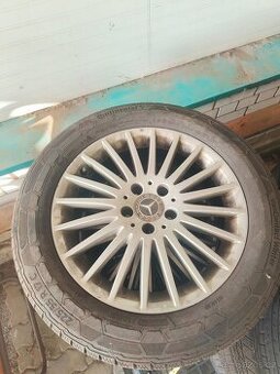 225/55 R17 C zimni sada Mercedes benz vito V-class