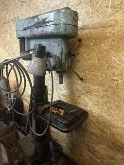 Sloupová vrtačka KAZANLIK BK 2