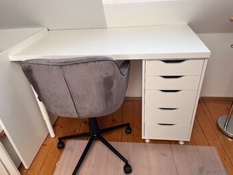 Psací stůl se šuplíky