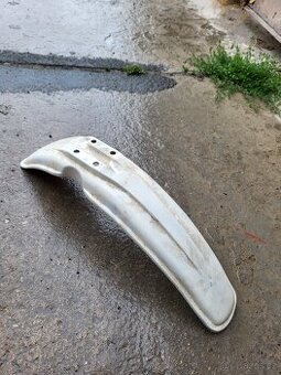 Yamaha XT 500 přední blatník