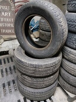 Zimní pneu 235/65R16C