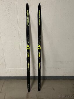 dětské běžky Fischer RCS Sprint Crown, šupiny délka 140 cm