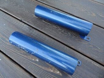 Kryty předních pružin ČZ 476/477