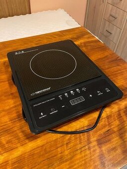 Indukční vařič Esperanza 2000 W