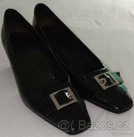Dámské lodičky lakované, lakýrky, zn. Salamander vel. 38