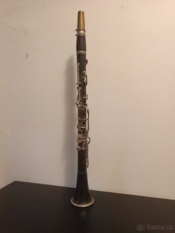 Krásný starý velký klarinet - 1